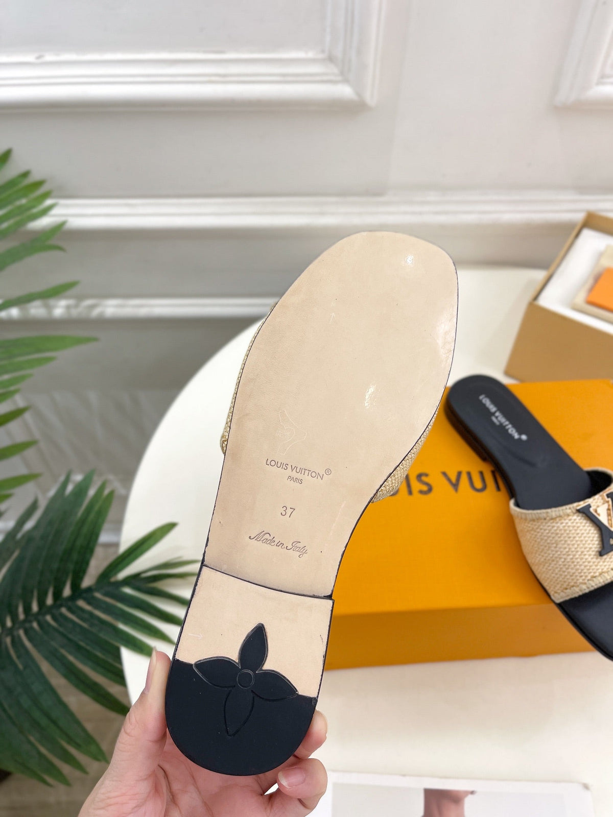 lv capri flat mule beige raffia black calfskin