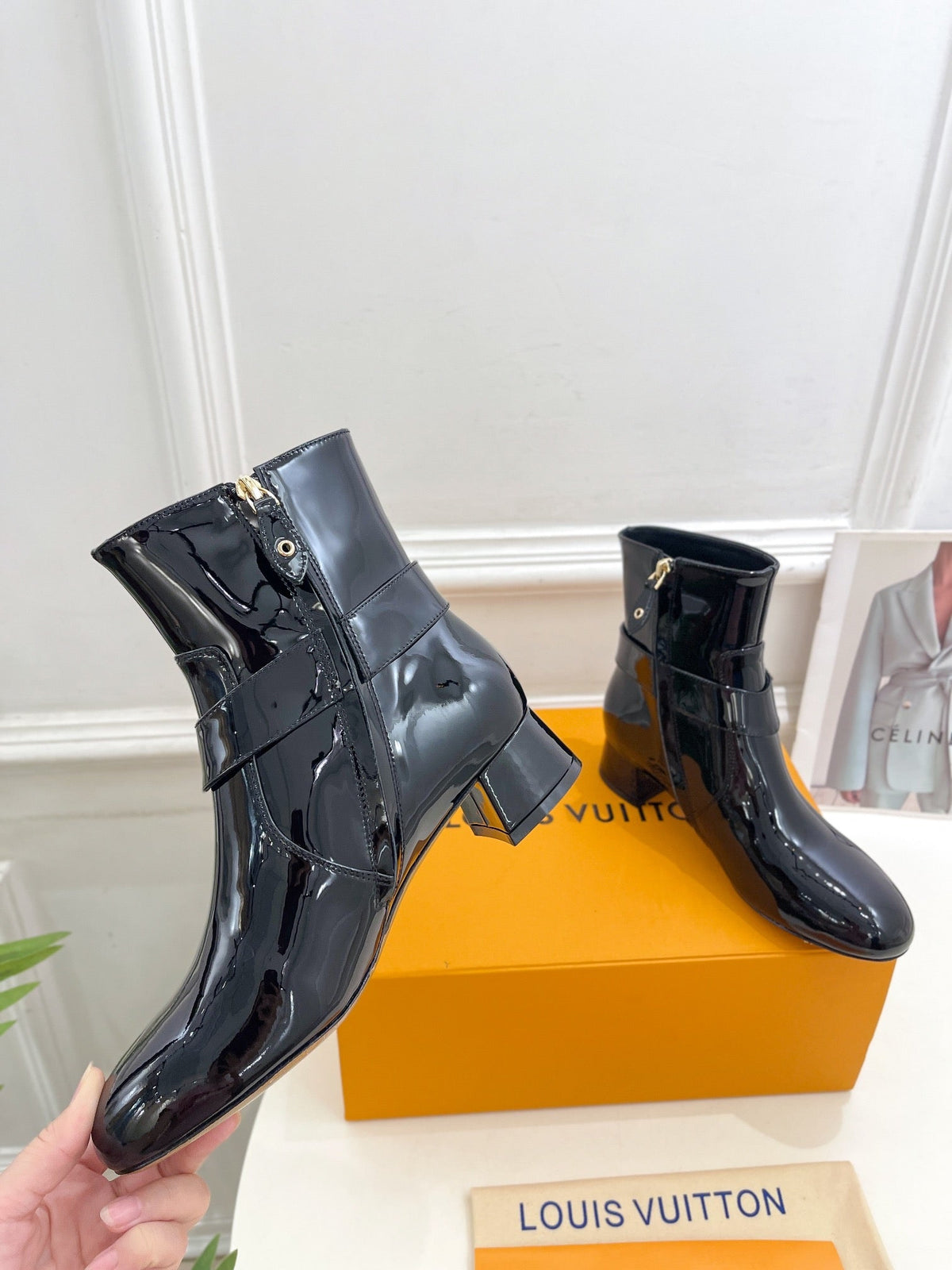 LV Ankle Boots 35mm Glossy Black Cowhide