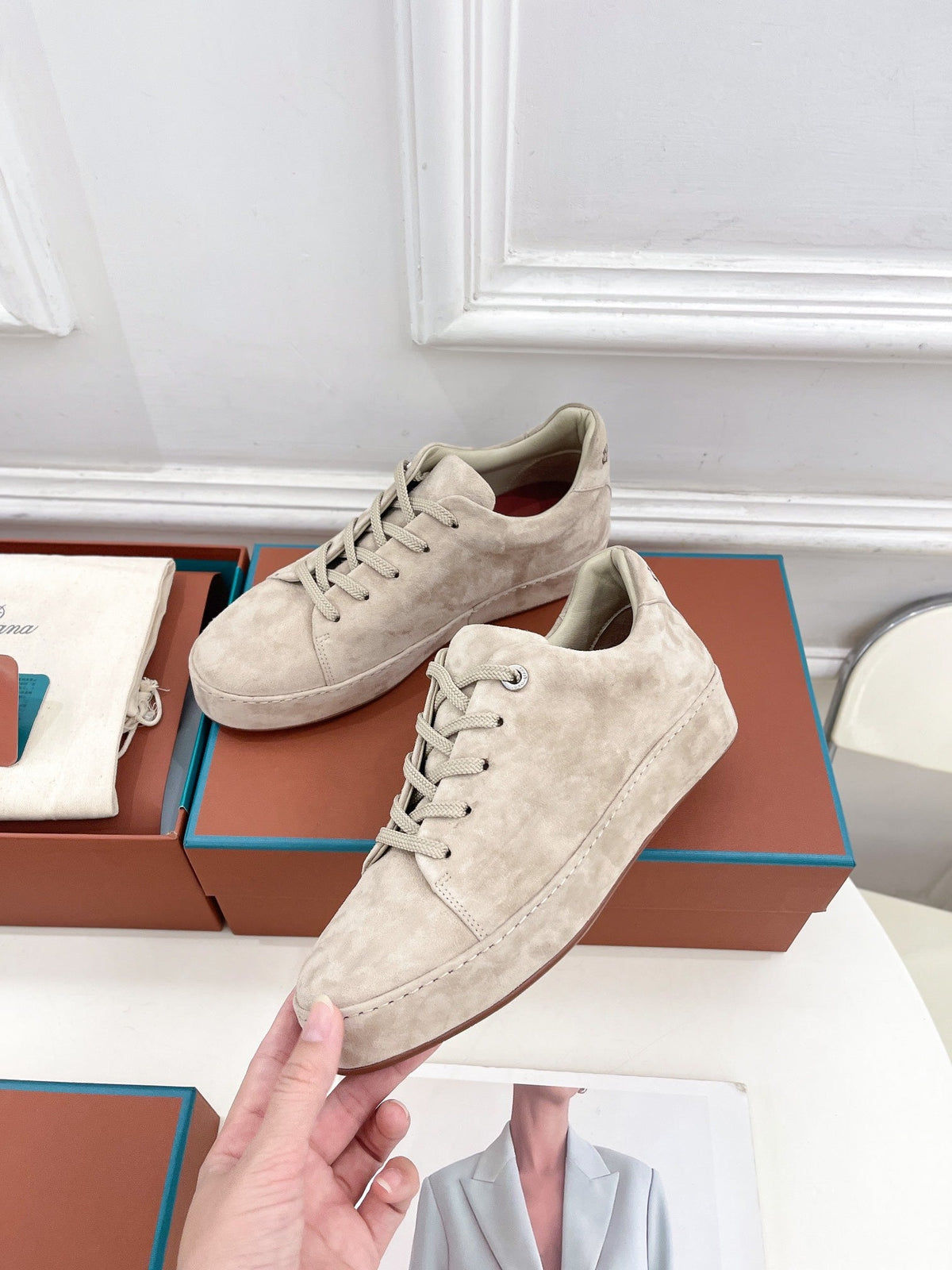 LP Nuage Sneaker In Light Beige Suede 988287