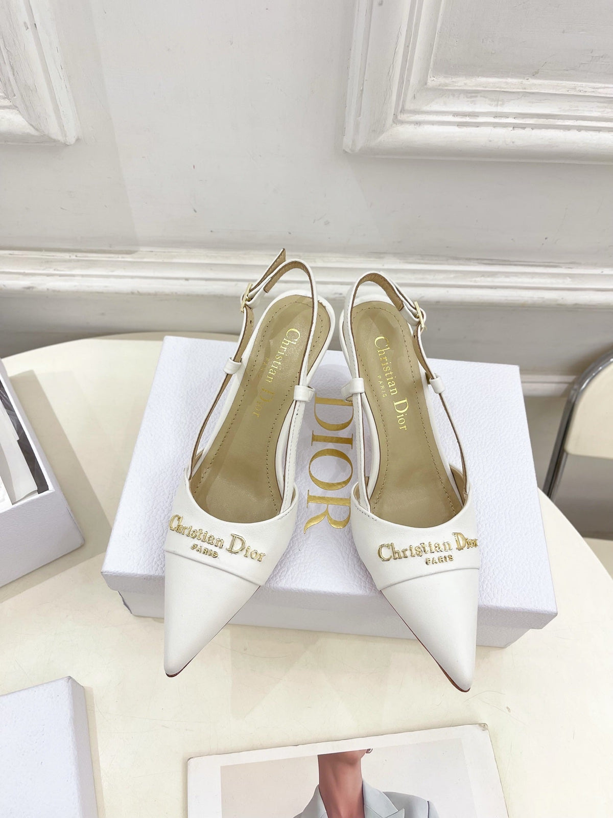 CD 25 Slingback Heel White Leather 307437