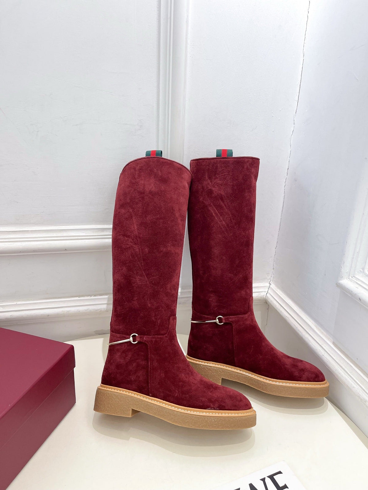 Gucci 25𝐬𝐬 hight boots wine red suede 435368