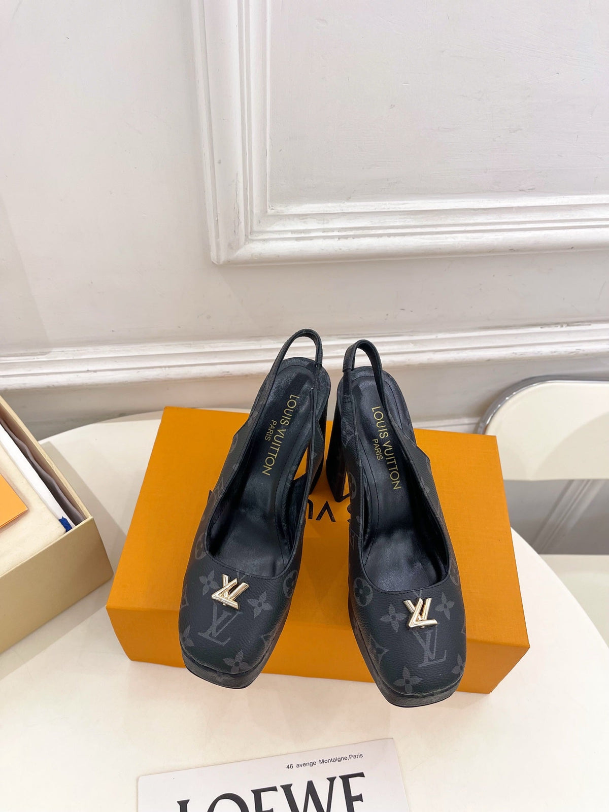 LV 26ss Platform Sandals 110 Black Monogram Leather 631923