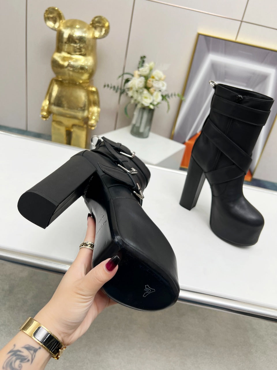SL ANKLE BUCKLE BOOT PLATFORM BLACK SMOOTH CALFSKIN