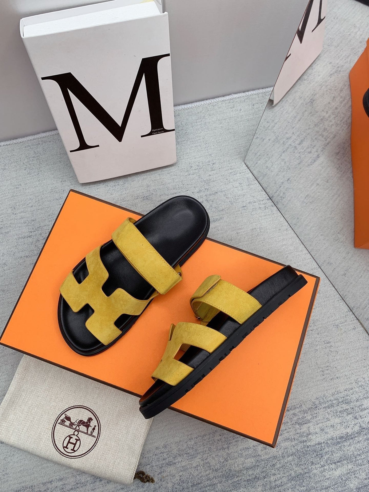 Chypre Sandal Yellow