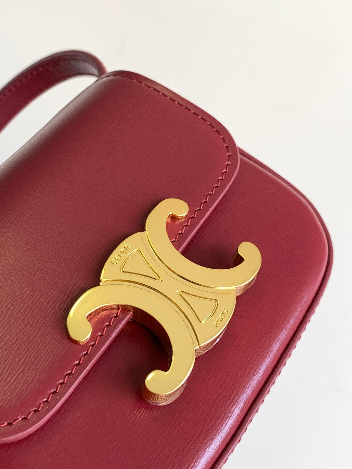 TEEN TRIOMPHE 11CM RED CALFSKIN
