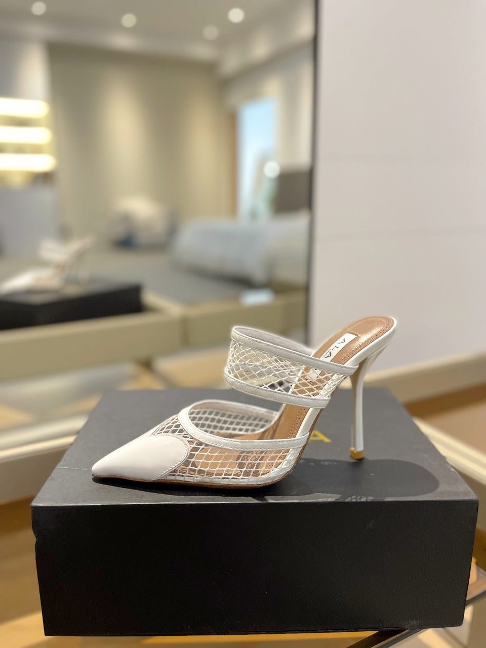 alaia mule 110 fishnet white heart lambskin