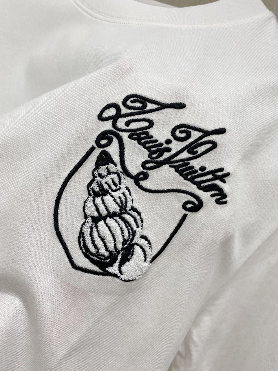 LV T-SHIRT IN WHITE COTTON 239615