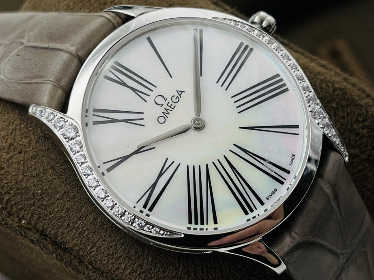 DE VILLE TRESOR QUARTZ 36MM GREY FOR LADY