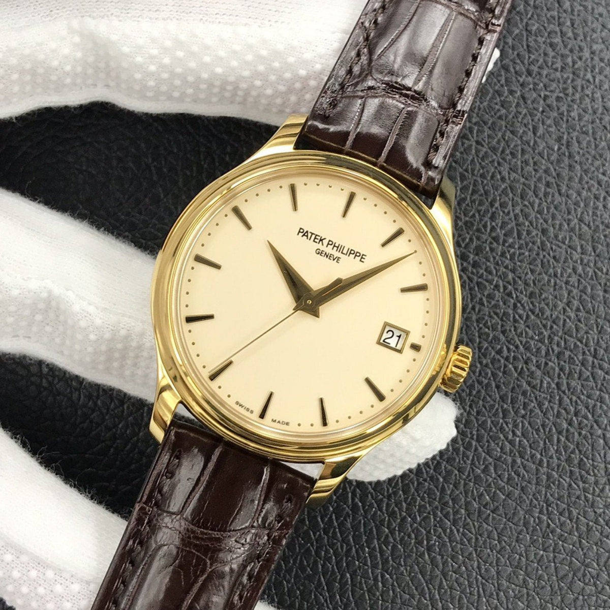 PATEK CALATRAVA YELLOW GOLD CREAM DIAL