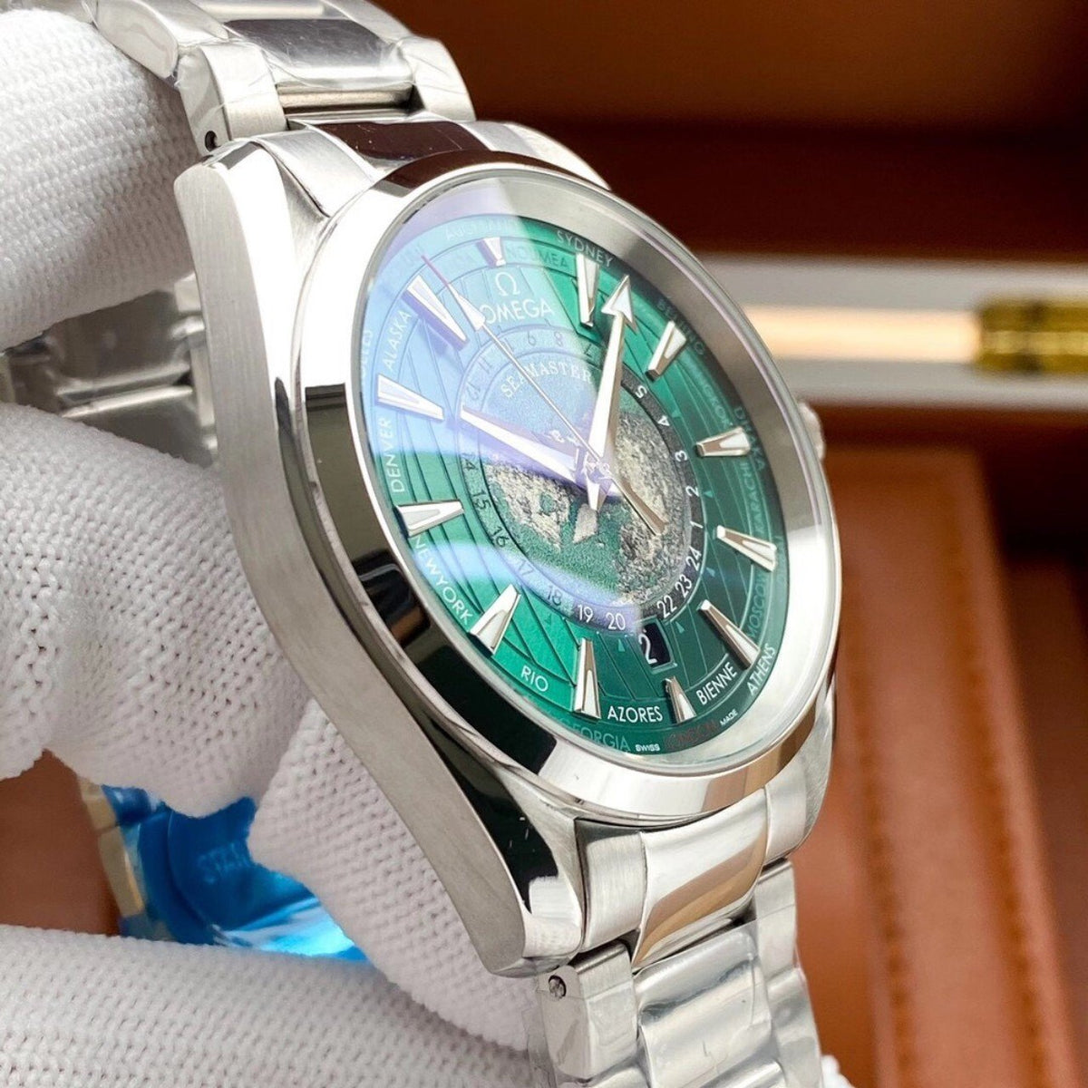 SEAMASTER AQUA TERRA 150M WORLDTIMER GREEN DIAL