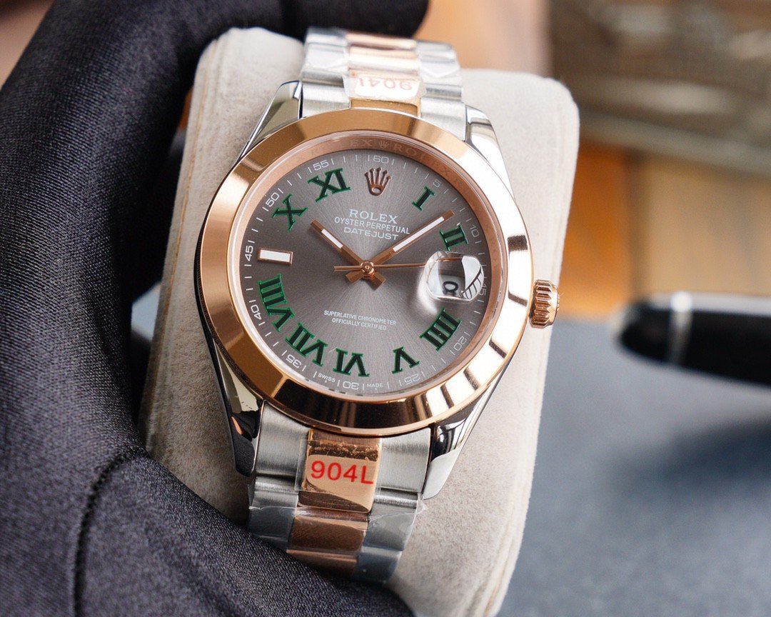 DATEJUST 41MM SMOOTH BEZEL WIMBLEDON DIAL