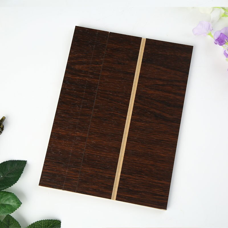 Folding Wooden Phone Screen Magnifier